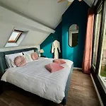 Logeren Aan De Haven - Appartement Spijkerbrug